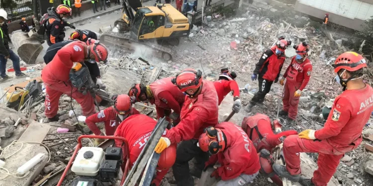 Earthquake Hits Turkey, Thousands Affected